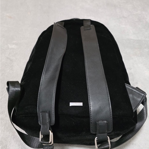 Aldo Sleek Black Backpack - Picture 7 of 15